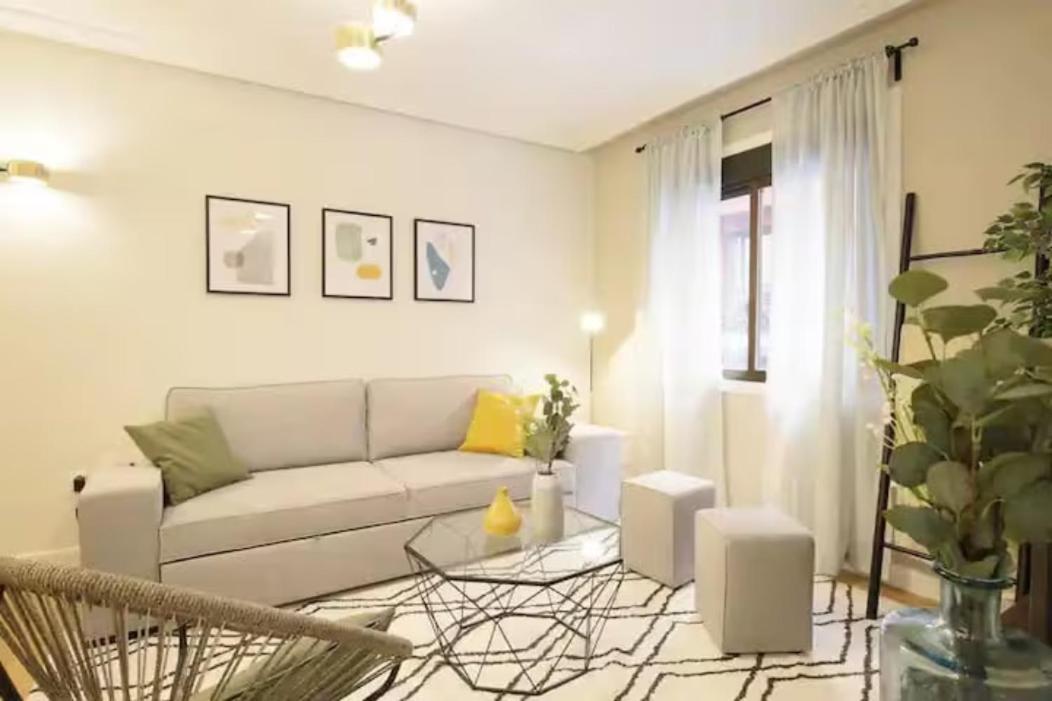 Guestready - Un Moderno Apartamento A Un Paso De La Plaza Mayor Мадрид Екстер'єр фото